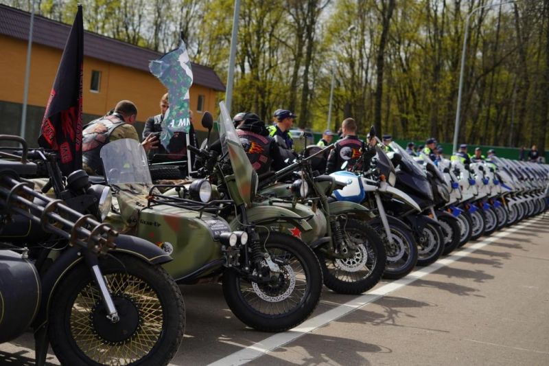 Профессиональные мотоциклисты открыли мотосезон Новости Реутова 