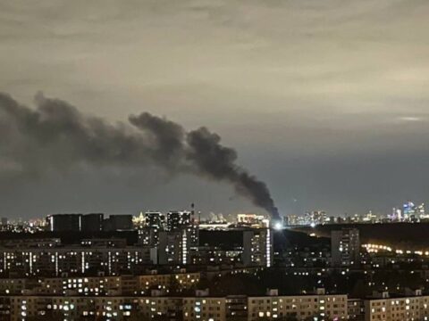 Пожар был виден из Реутова: МЧС остановило распространение огня на востоке Москвы Новости Реутова 